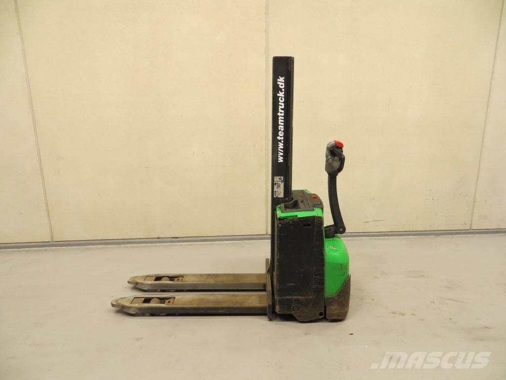 Cesab S208L Selbstfahrstapler