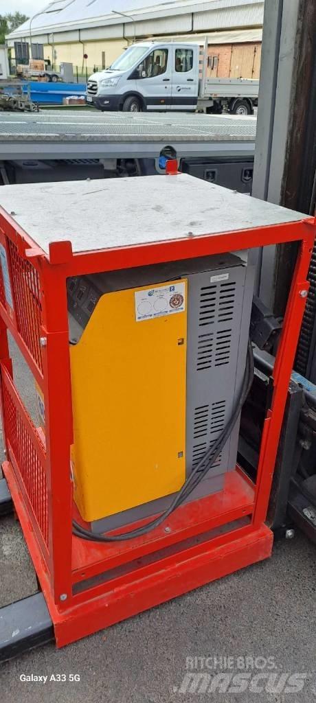 Jungheinrich EFG 320 Elektrostapler