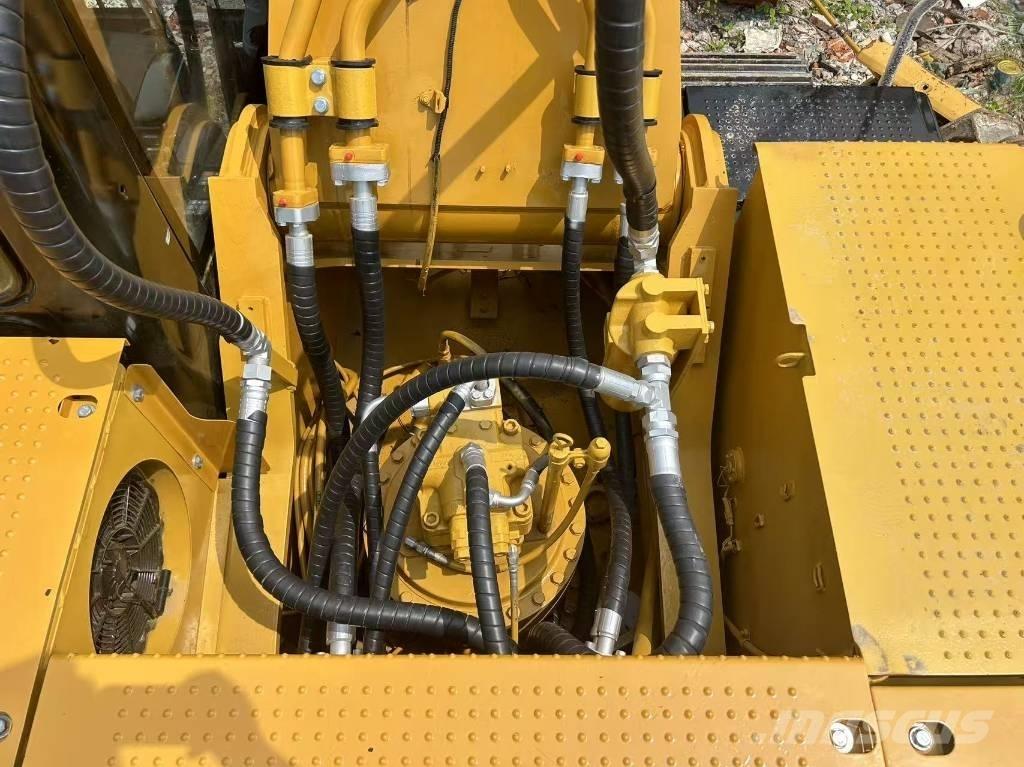 CAT 330 D L Raupenbagger