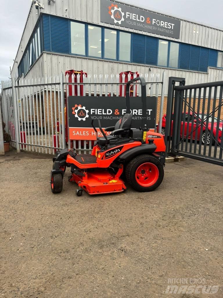 Kubota ZD 1211 Reitermäher