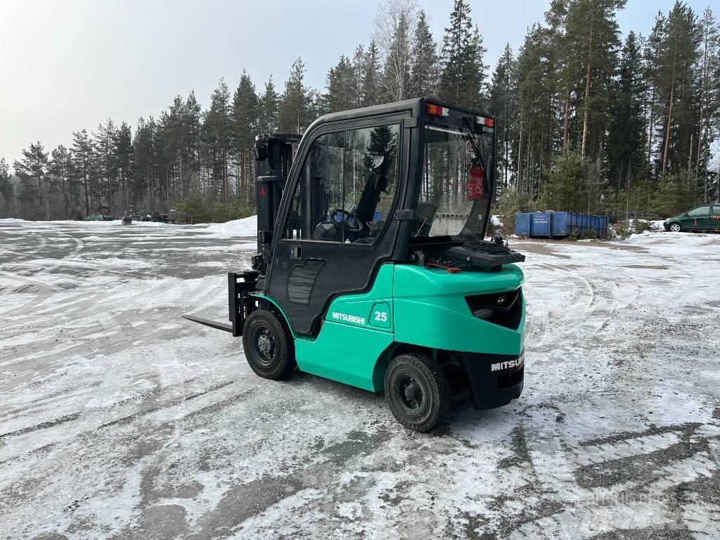 Mitsubishi FD25NT Dieselstapler