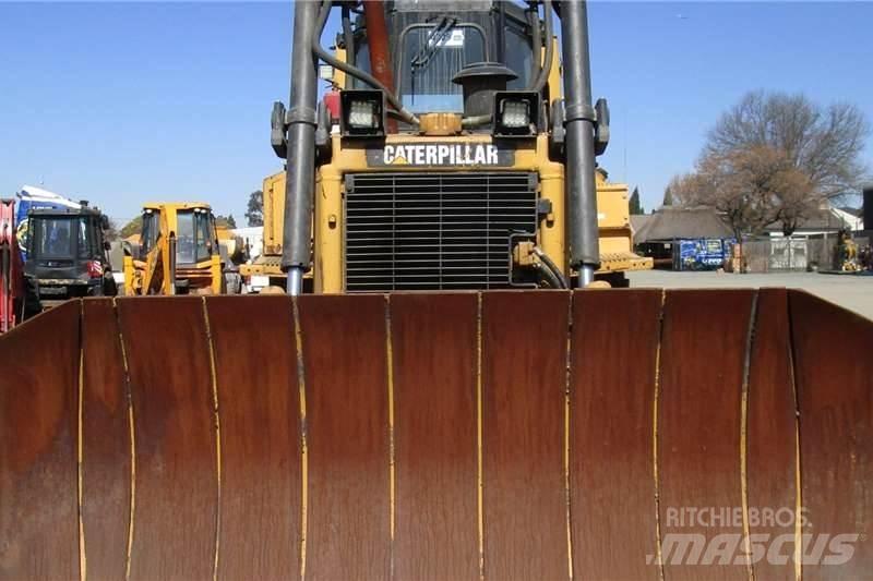 CAT D6R Bulldozer