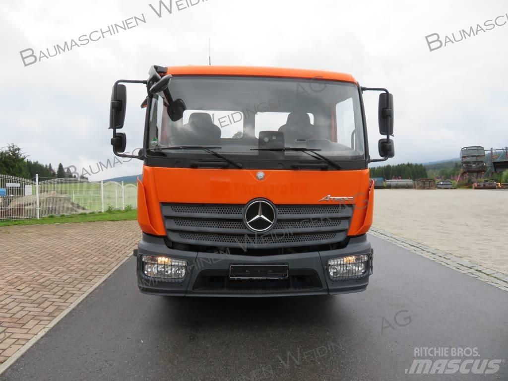 Mercedes-Benz 818K Kipper