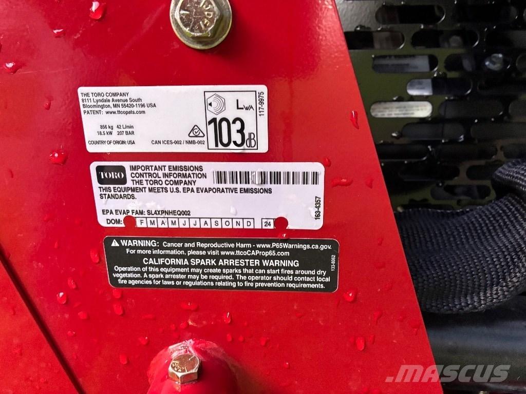 Toro TX427 Kompaktlader