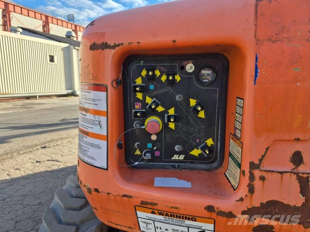 JLG M 600 JP Gelenkteleskoparbeitsbühnen