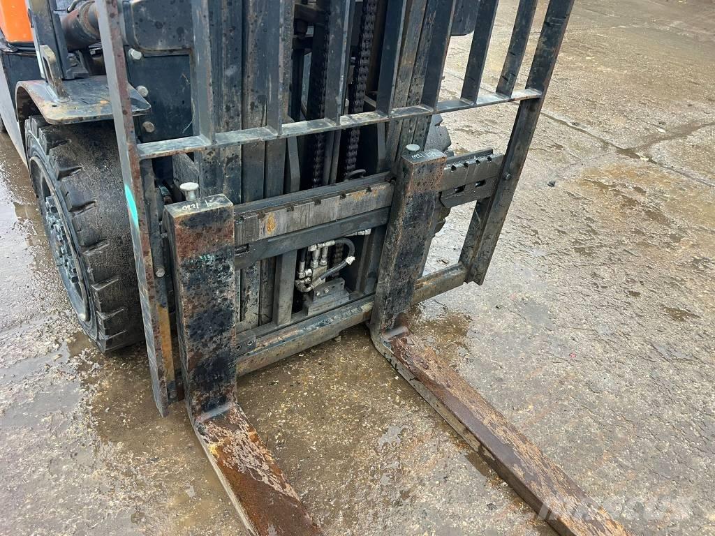 Doosan D 30 GP Dieselstapler