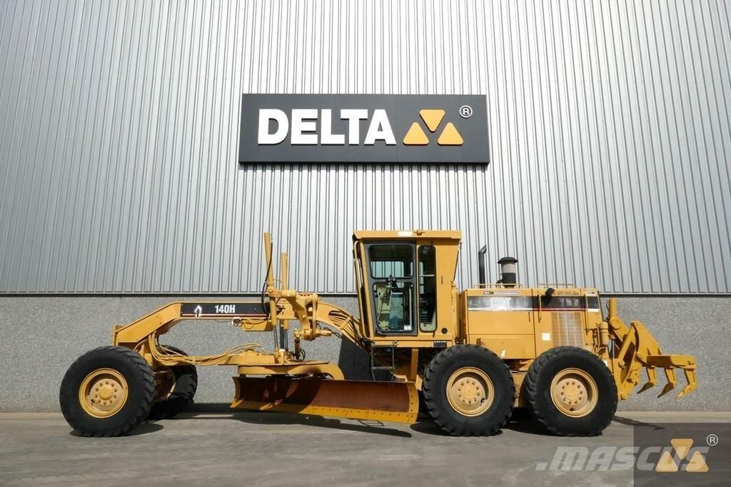 CAT 140H Grader
