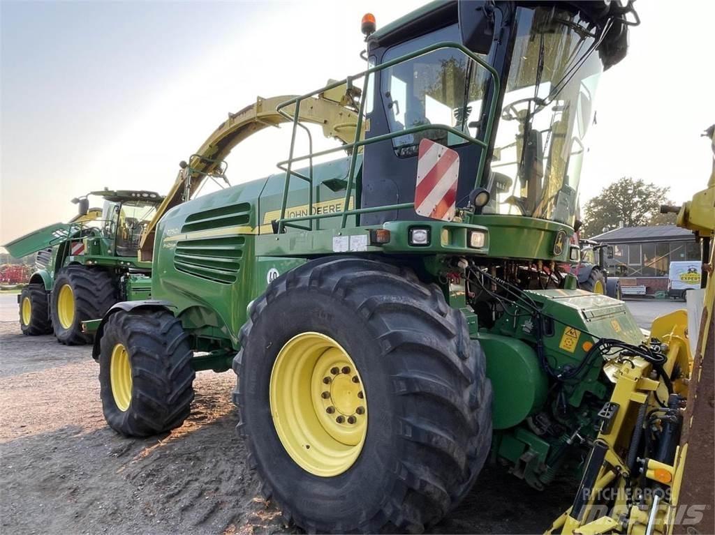 John Deere 7750 Selbstfahrende Häcksler
