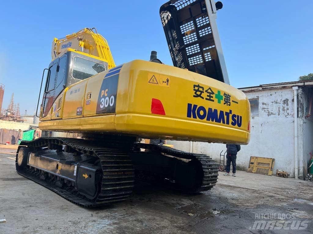 Komatsu PC300-7 Raupenbagger