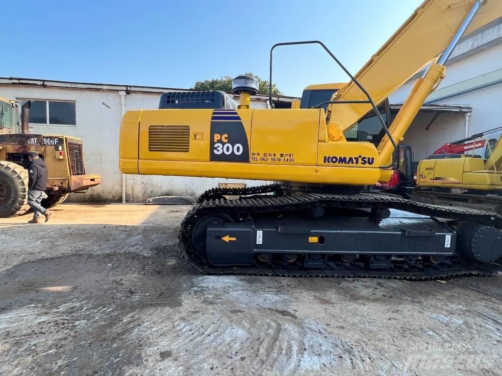 Komatsu PC300-7 Raupenbagger