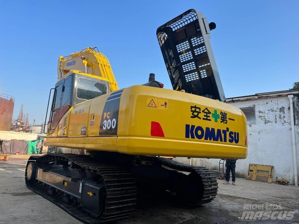Komatsu PC300-7 Raupenbagger