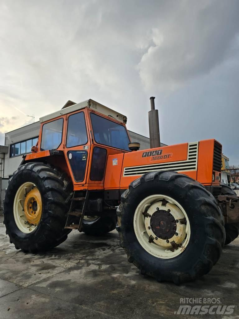 Fiat 1880 DT Traktoren