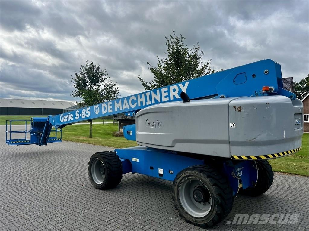 Genie S 85 Teleskopbühnen