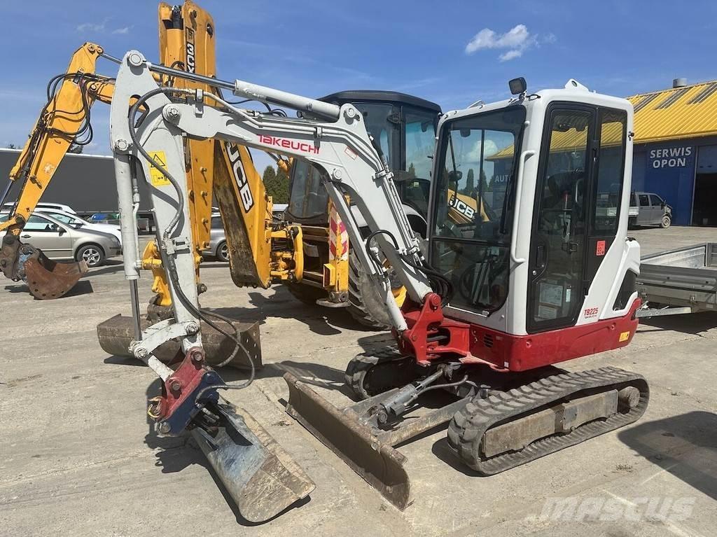Takeuchi TB225 Minibagger < 7t