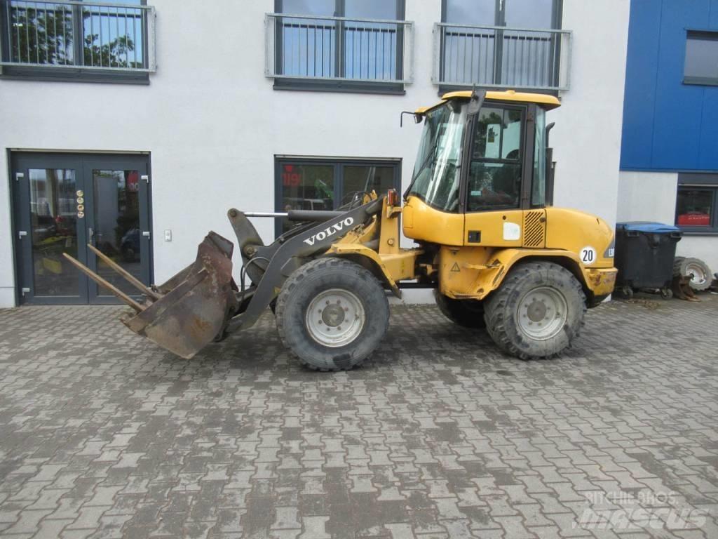 Volvo L 30 B Radlader