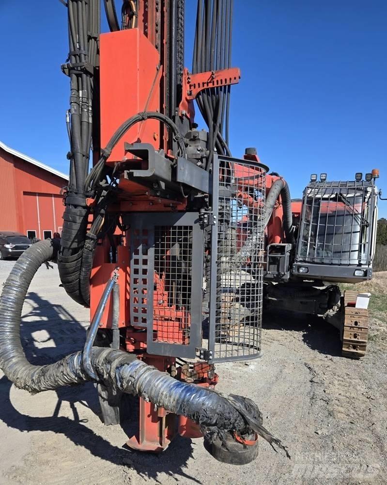Sandvik Ranger DX800 Tunnelbau- und Untertagebohrungen
