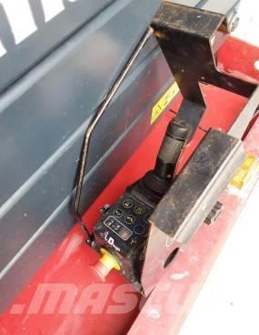 Magni ES 1612 ACP Scheren-Arbeitsbühnen