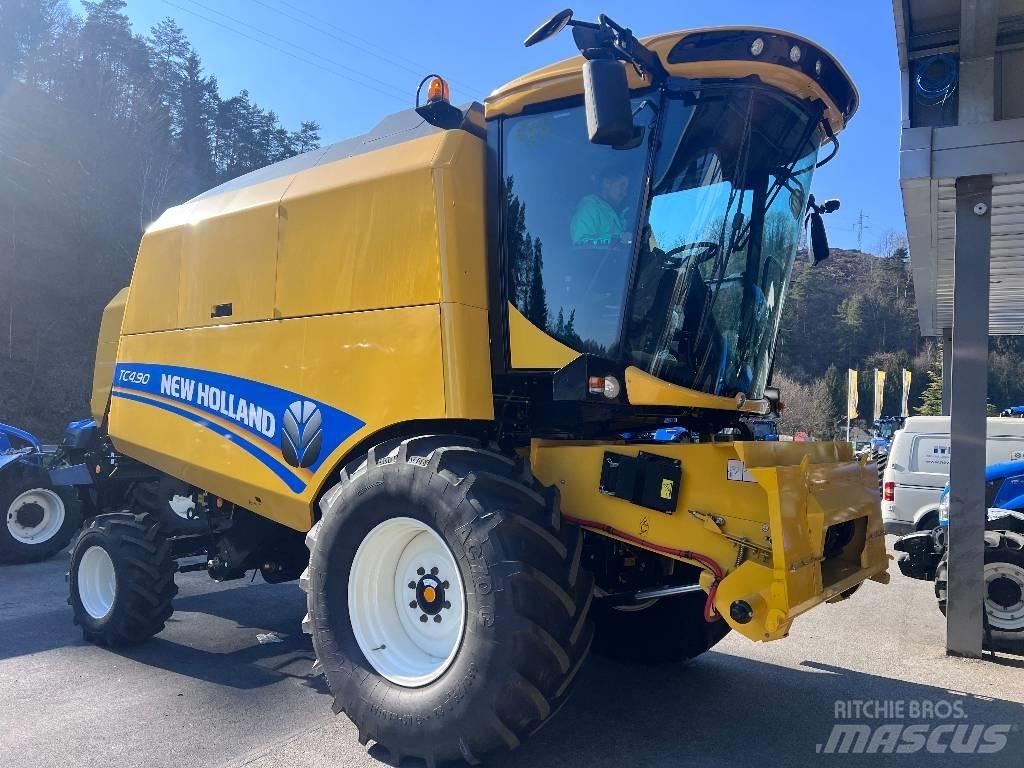 New Holland TC 4.90 Mähdrescher