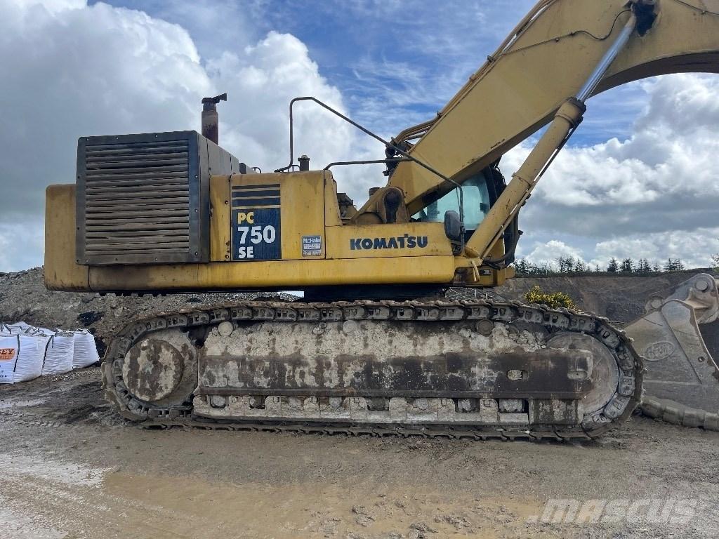 Komatsu PC750SE-7 Raupenbagger