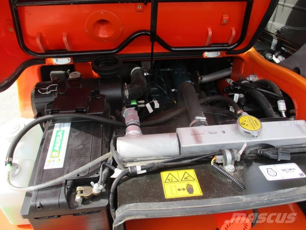 Ausa T144 H X4 (909) Teleskoplader