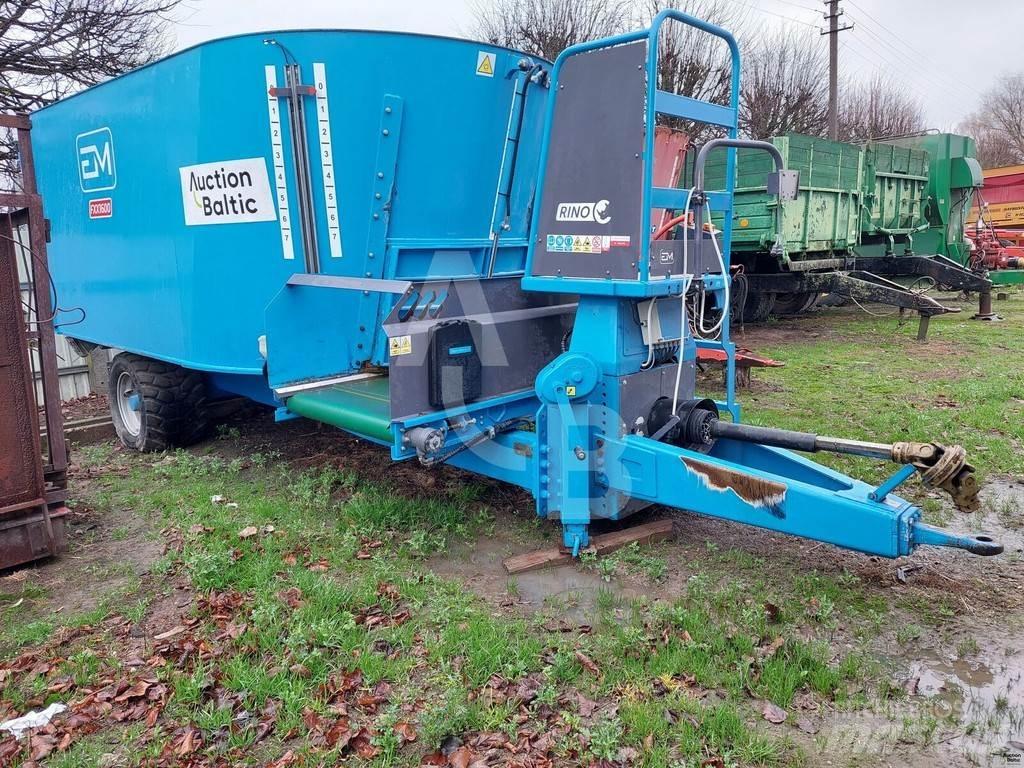  EUROMILK FXX 1600 Futtermischwagen