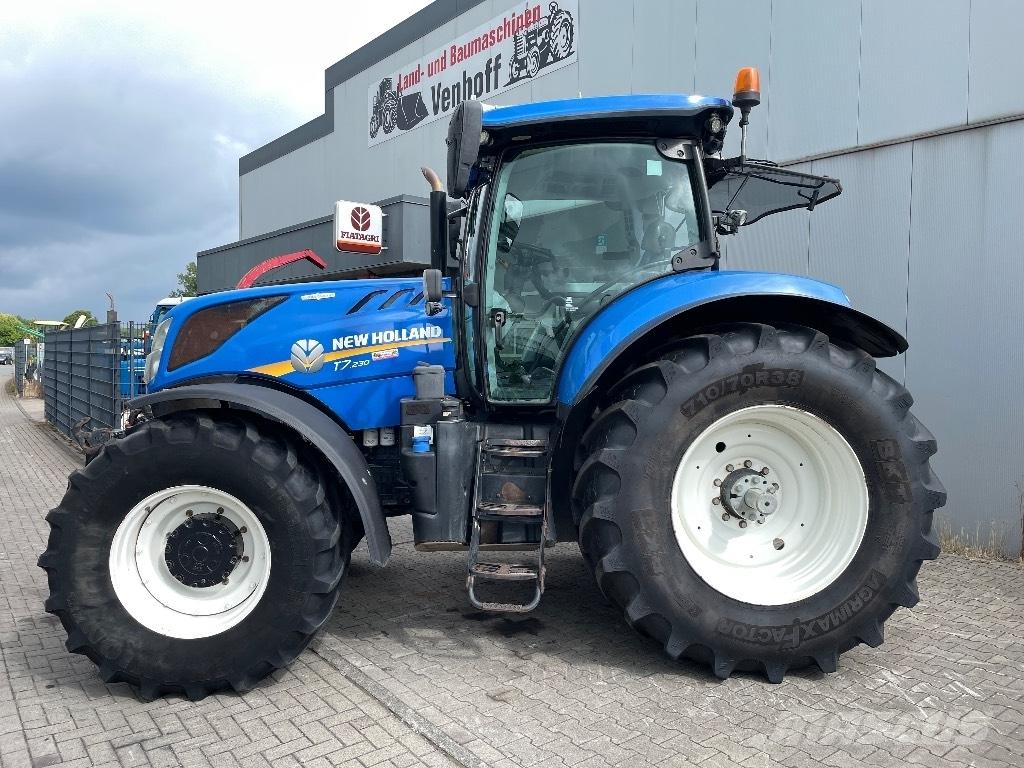 New Holland T 7.230 Traktoren