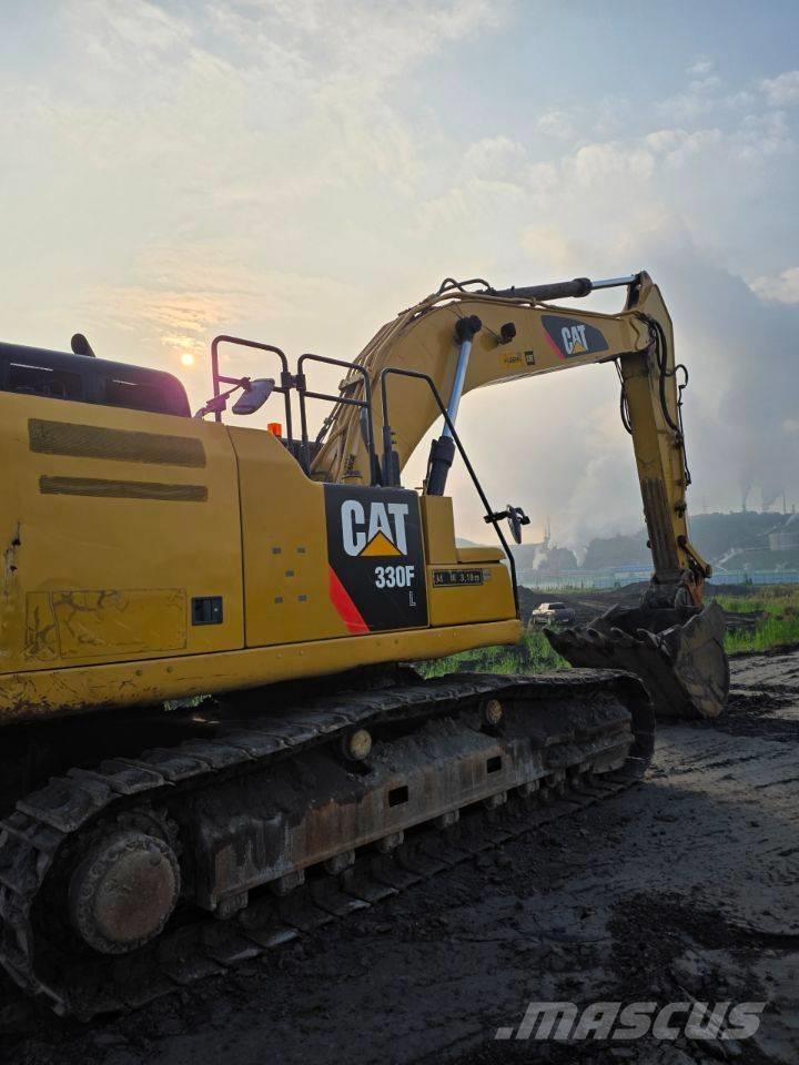 CAT 330FL Raupenbagger