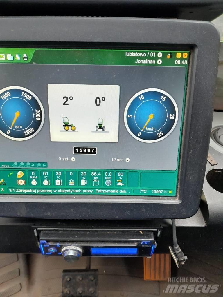 John Deere 1110 E Forwarder