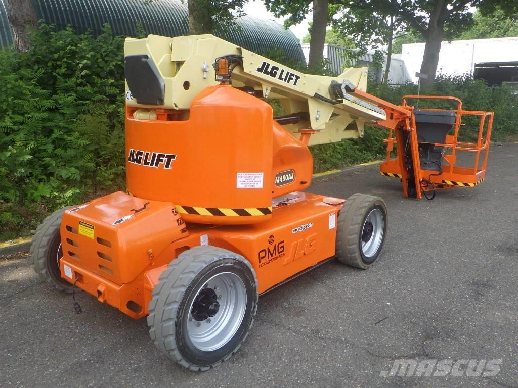 JLG M450AJ Gelenkteleskoparbeitsbühnen