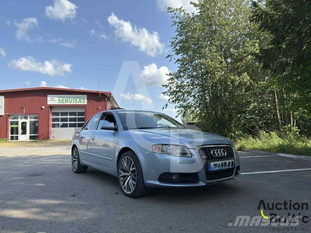 Audi A4 PKWs