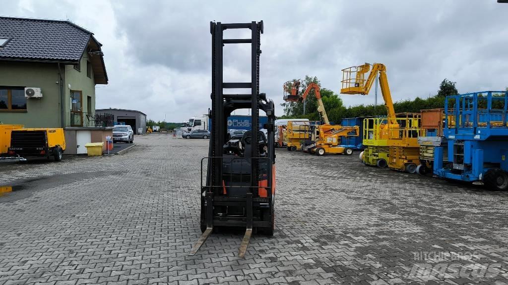 Linde E 16 PH 02 Elektrostapler