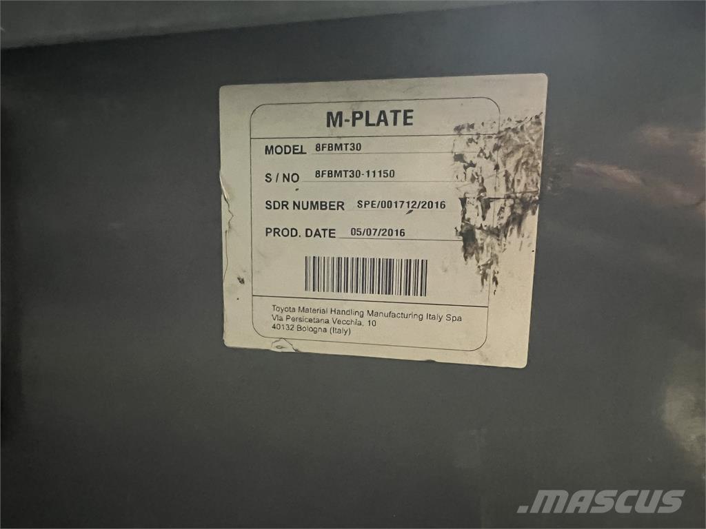 Toyota 8FBMT30 Elektrostapler