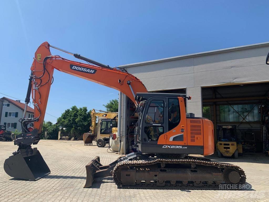 Doosan DX 235 LCR-5 Raupenbagger