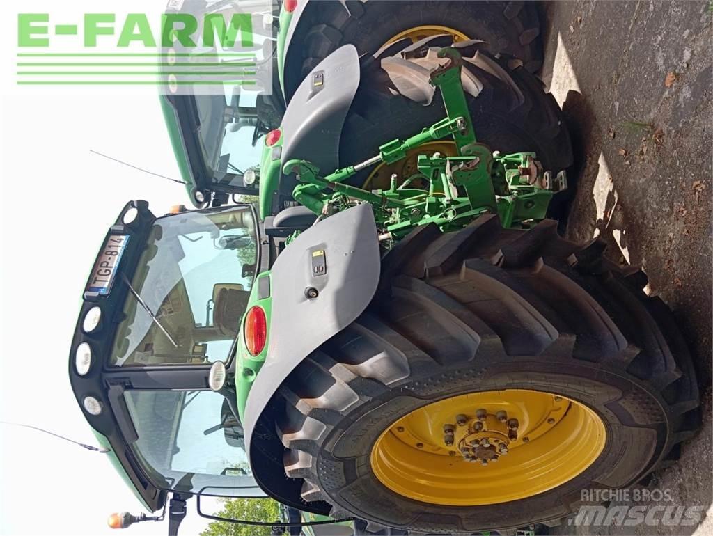 John Deere 6215R Traktoren