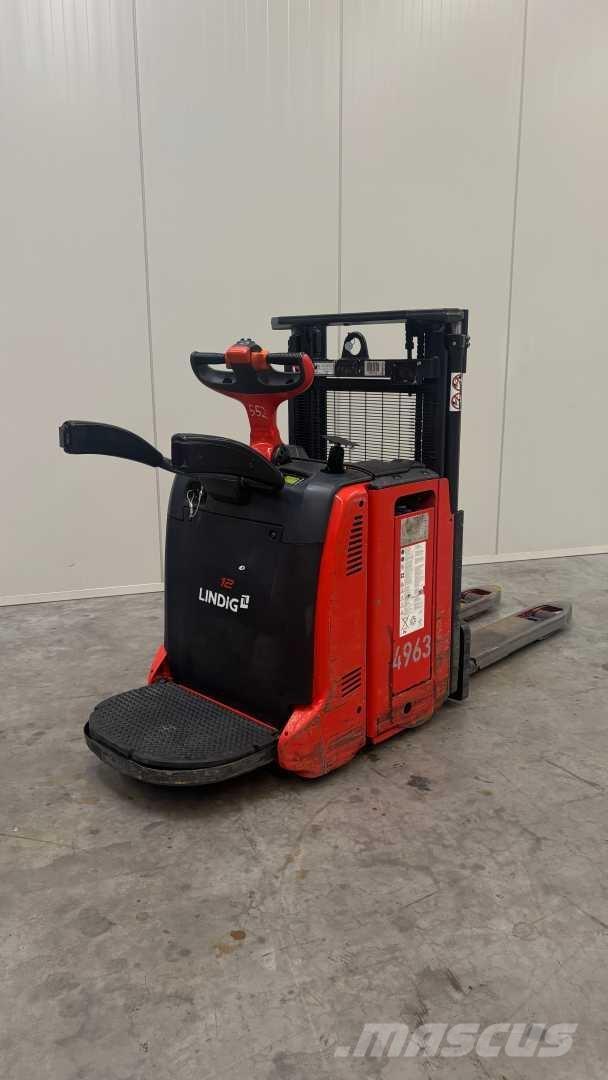 Linde D12AP Selbstfahrstapler