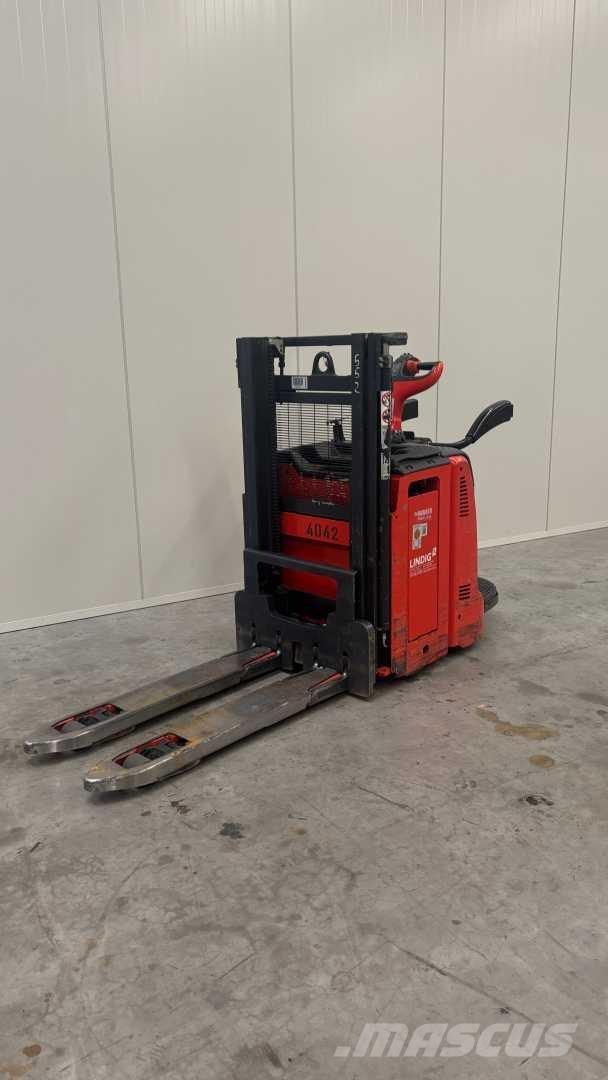 Linde D12AP Selbstfahrstapler