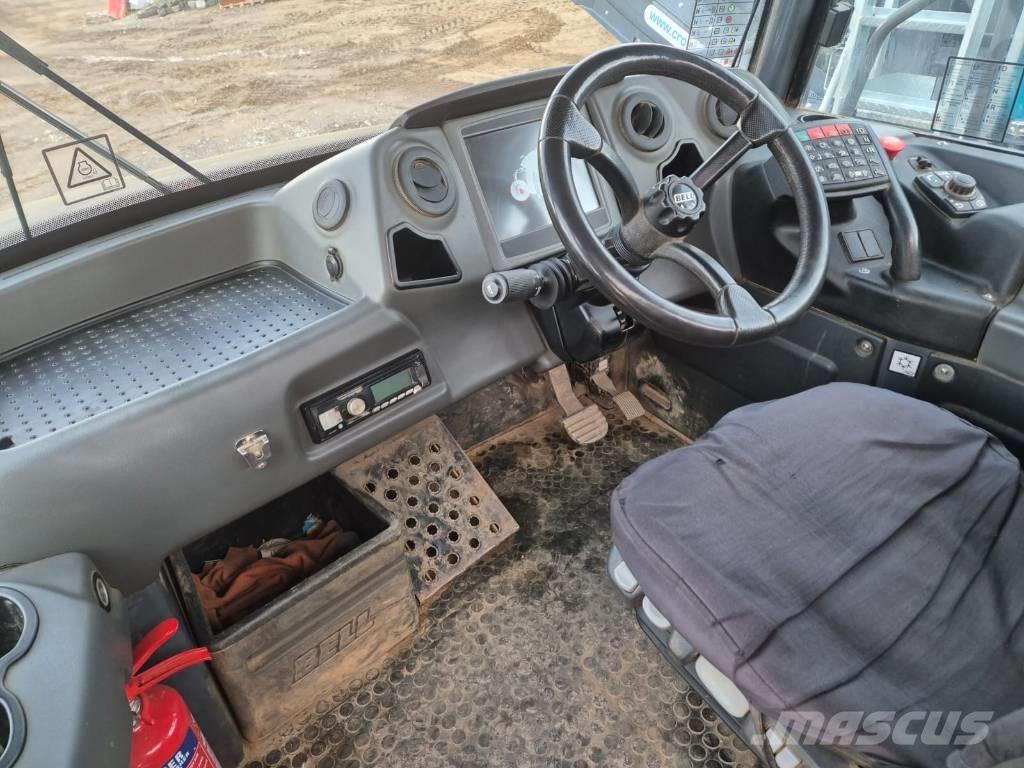 Bell B 30 E Dumper - Knickgelenk