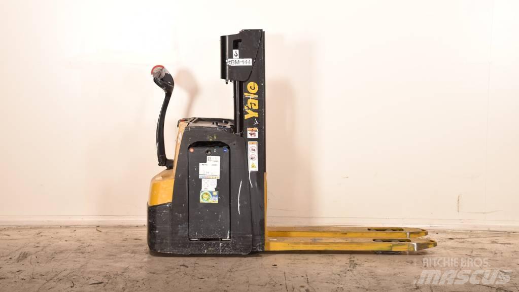 Yale MS 14 AC Deichselstapler