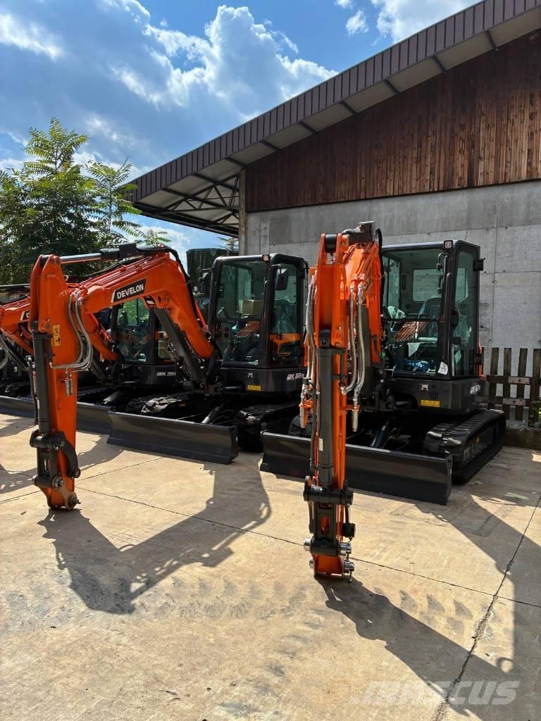 Develon DX 27 Z-7 Minibagger < 7t