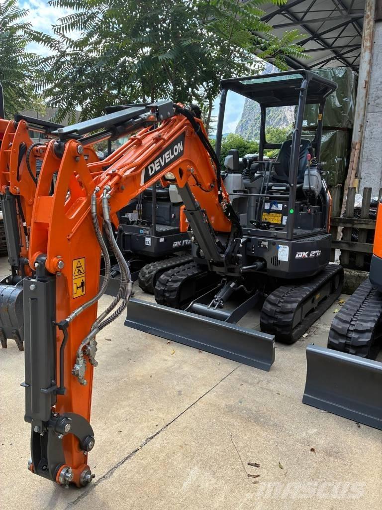 Develon DX 27 Z-7 Minibagger < 7t