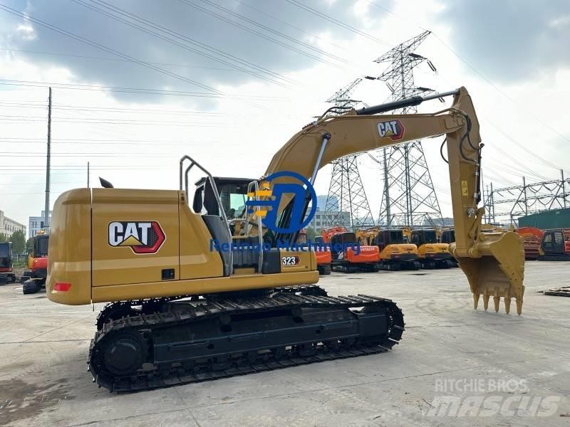 CAT 323GC Raupenbagger