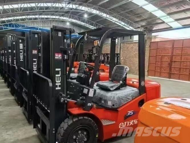 Heli CPCD 35 Dieselstapler