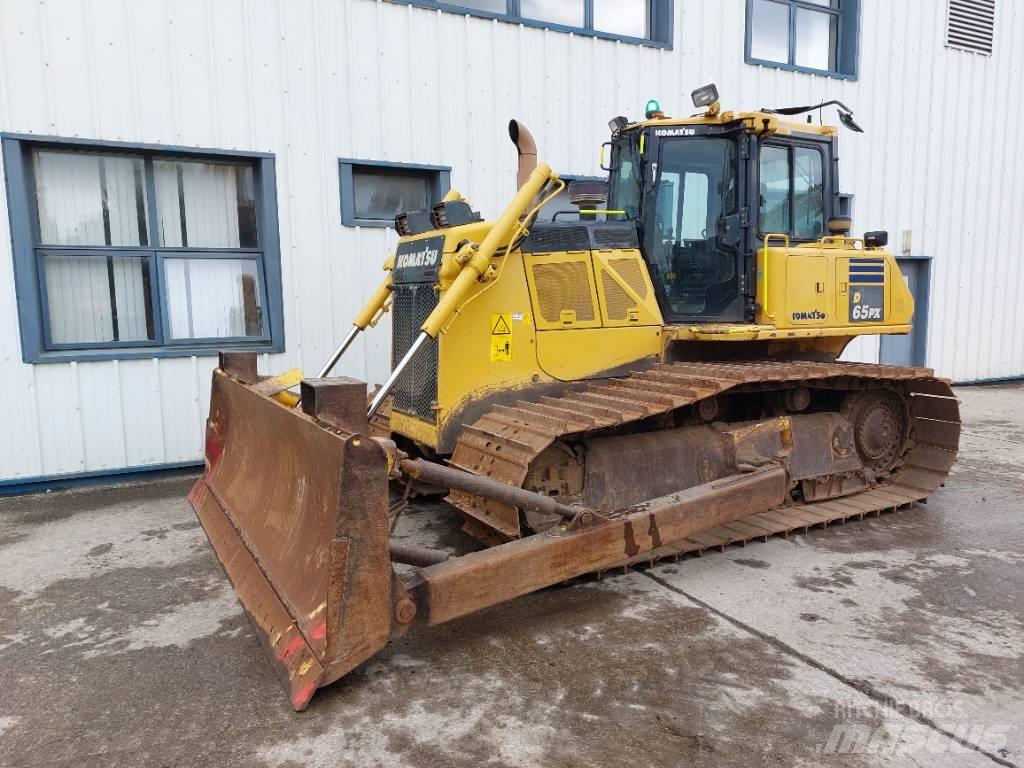 Komatsu D65PX-18 Bulldozer