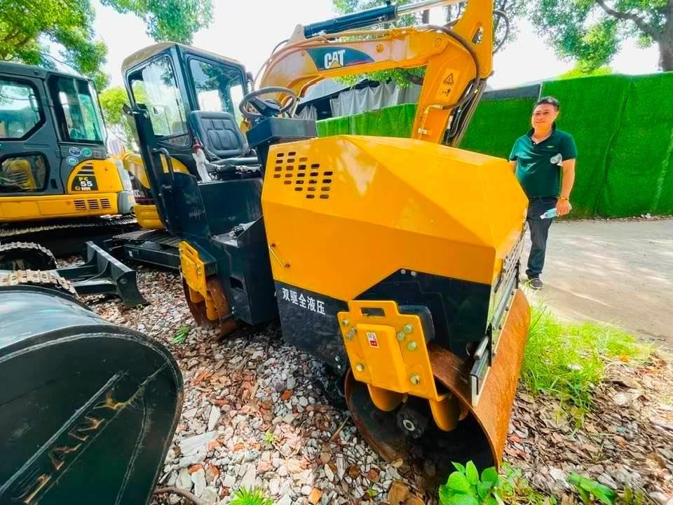 CAT 303 Minibagger < 7t
