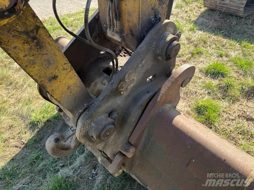 New Holland E215 Raupenbagger