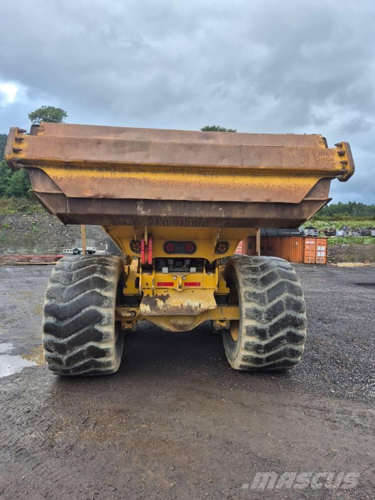 Bell B 30 E Dumper - Knickgelenk