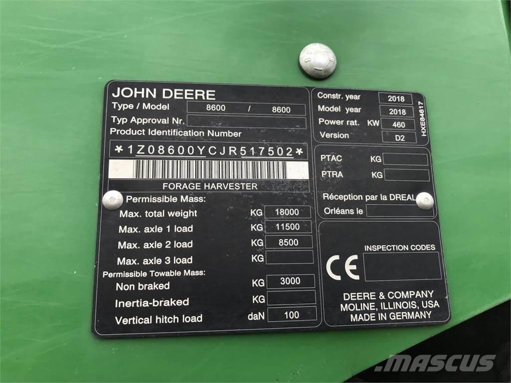 John Deere 8600 Selbstfahrende Häcksler