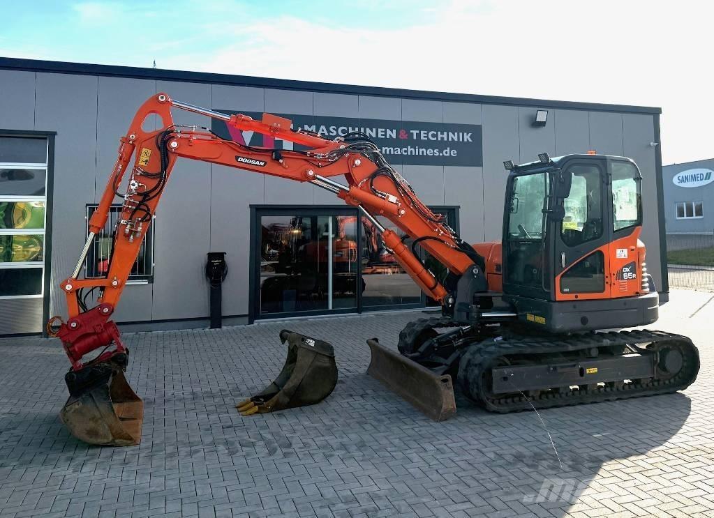 Doosan DX 85 R Midibagger  7t - 12t