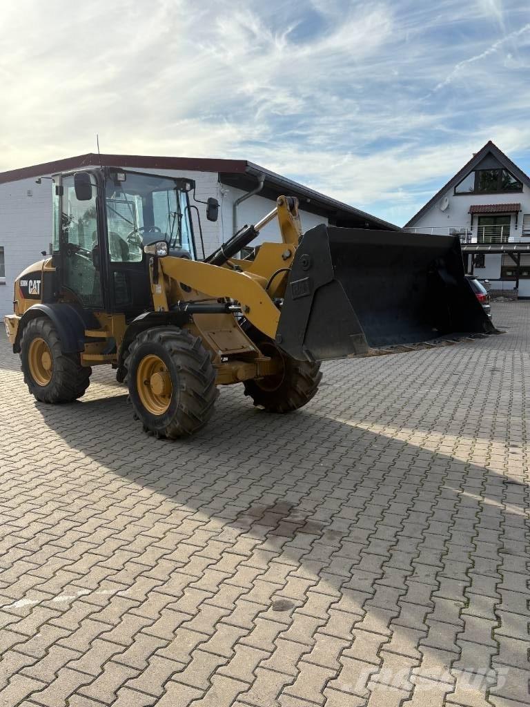 CAT 908M Radlader