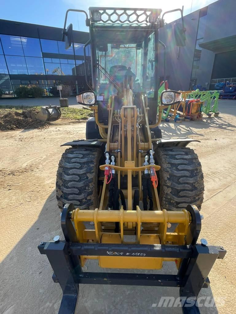 XCMG XC908 Kompaktlader